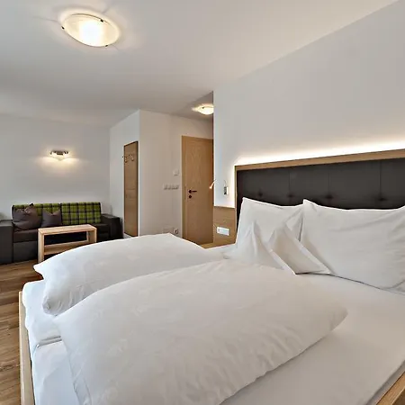 Hotel Pfandleralm 3*