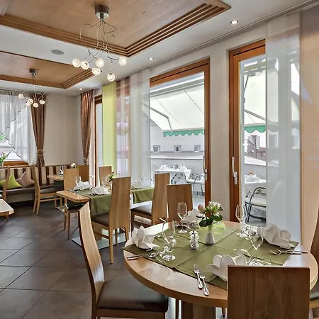 Pfandleralm Hotel San Martino in Passiria