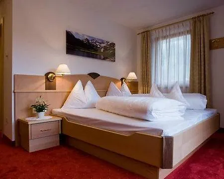 Hotel Pfandleralm 3*